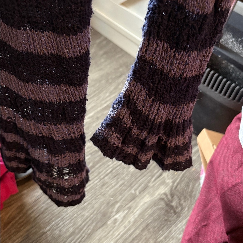 Blue and Purple Knit Sweater - Picture 3 of 3